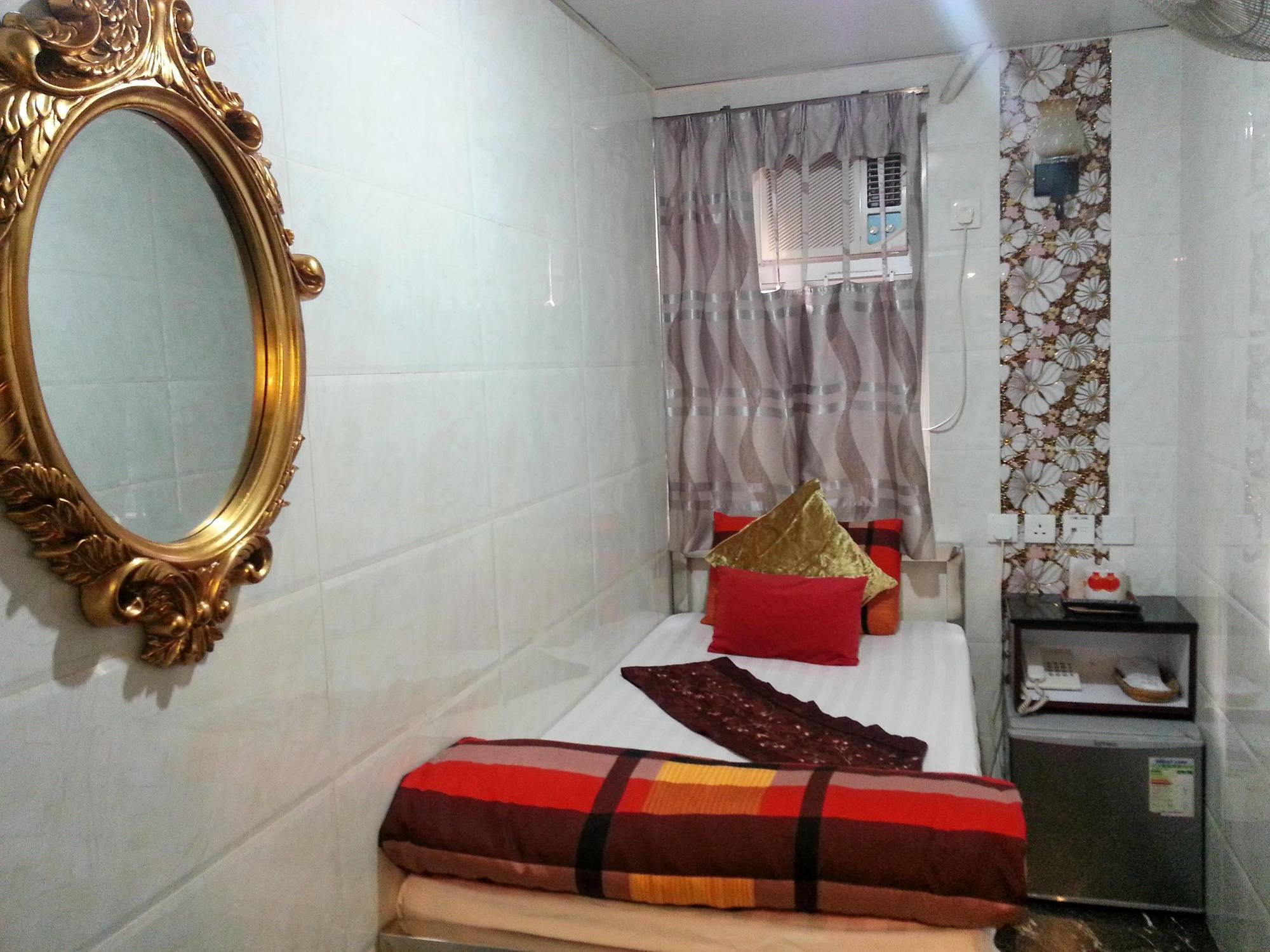 Ranjeet Guest House 홍콩 외부 사진